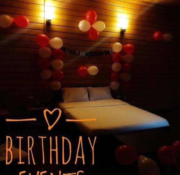 צימר Castle Wood House