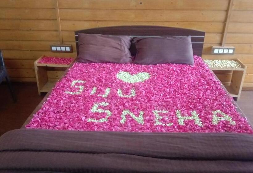 צימר Castle Wood House