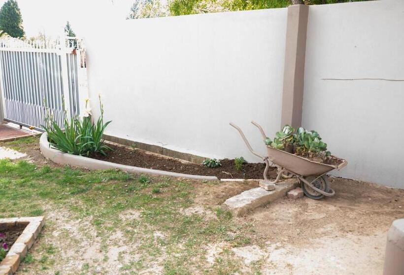 Bed & Breakfast Faces Guesthouse La Provance