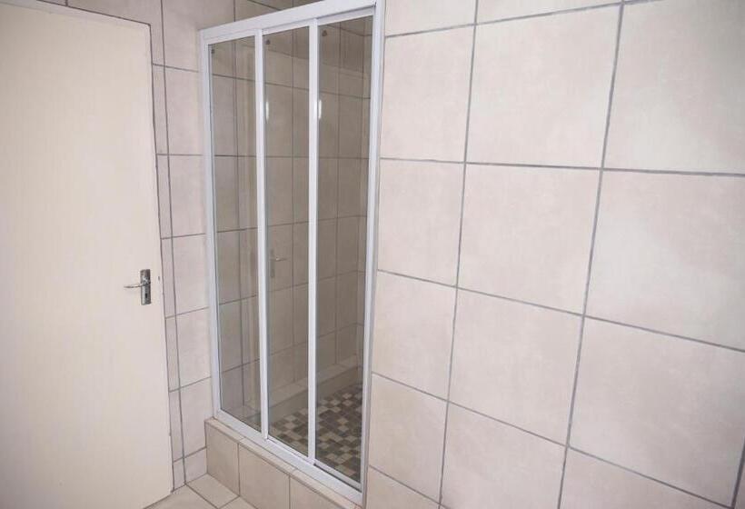 Bed & Breakfast Faces Guesthouse La Provance