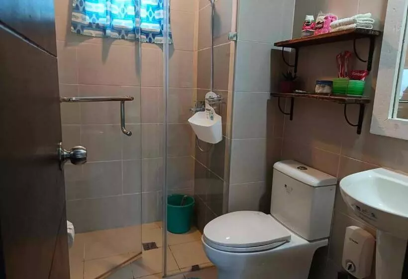 Executive Studio At One Madison Place Iloilo City