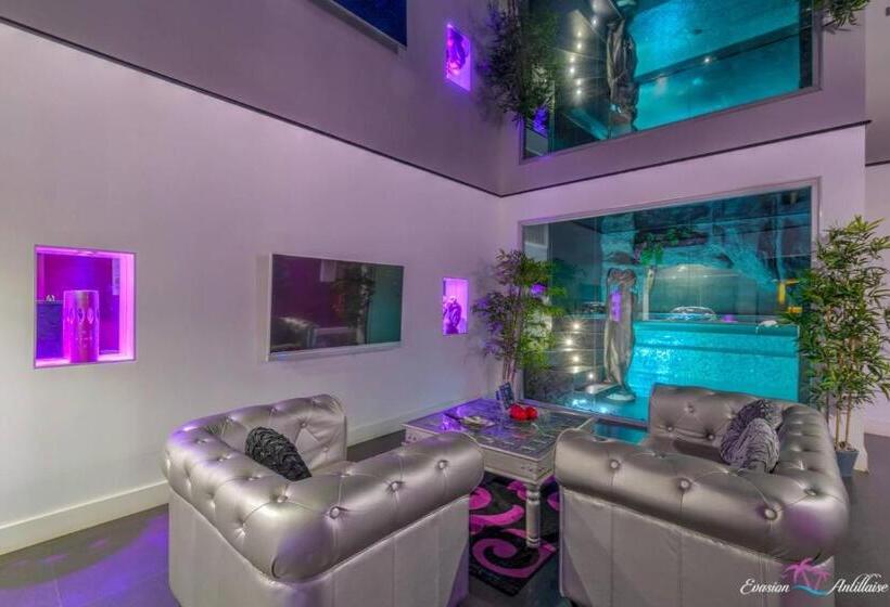 هتل Evasion Antillaise