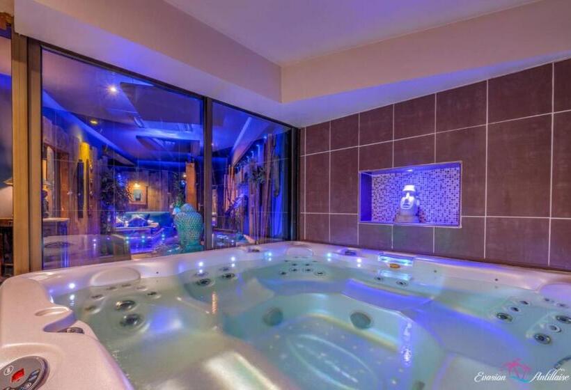 هتل Evasion Antillaise