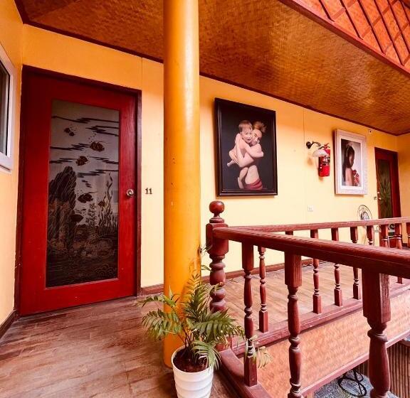 Hotelli Havana Nights Phi Phi