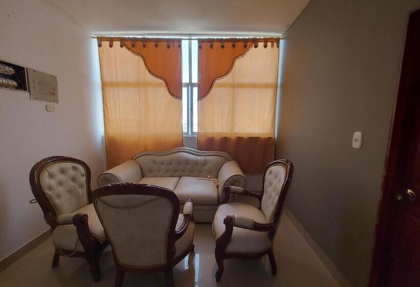 هتل London Con Parqueadero