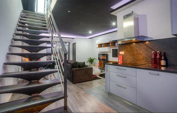 هتل Love Room Borabora 4