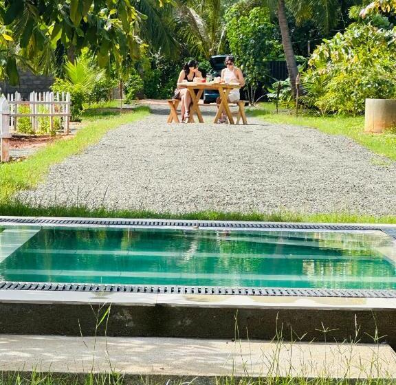 호텔 Pahana Village