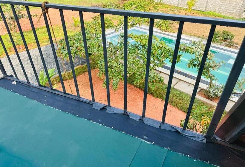 호텔 Pahana Village