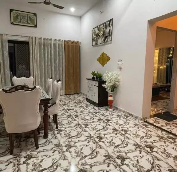 Hotelli Srivan Homestay