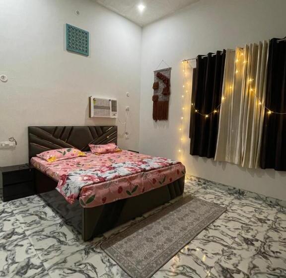 בית מלון כפרי Srivan Homestay