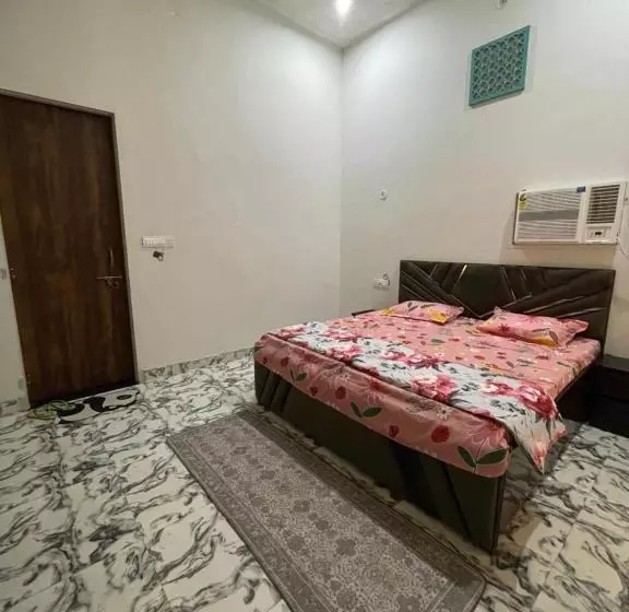 Hotelli Srivan Homestay