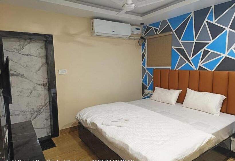 هتل The Odyssey Inn Puri