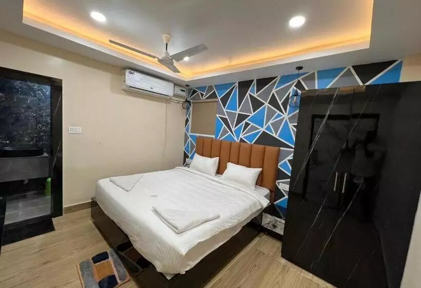 هتل The Odyssey Inn Puri
