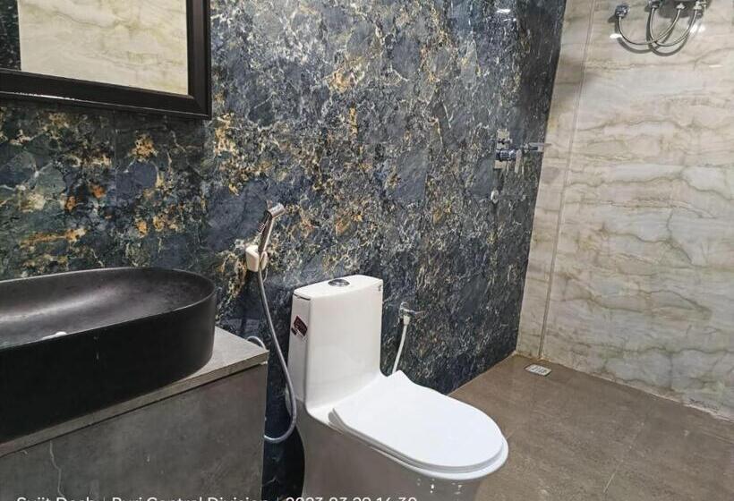 هتل The Odyssey Inn Puri