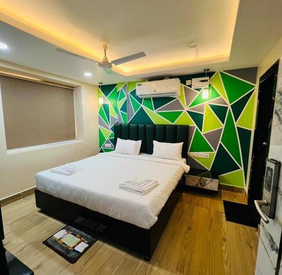 هتل The Odyssey Inn Puri