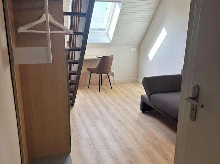 Karaez Hôtel - BritHotel Carhaix