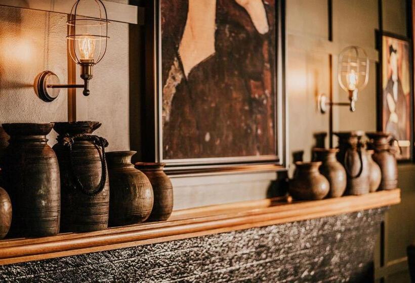 모텔 The Amalfi Minimalist Room 501