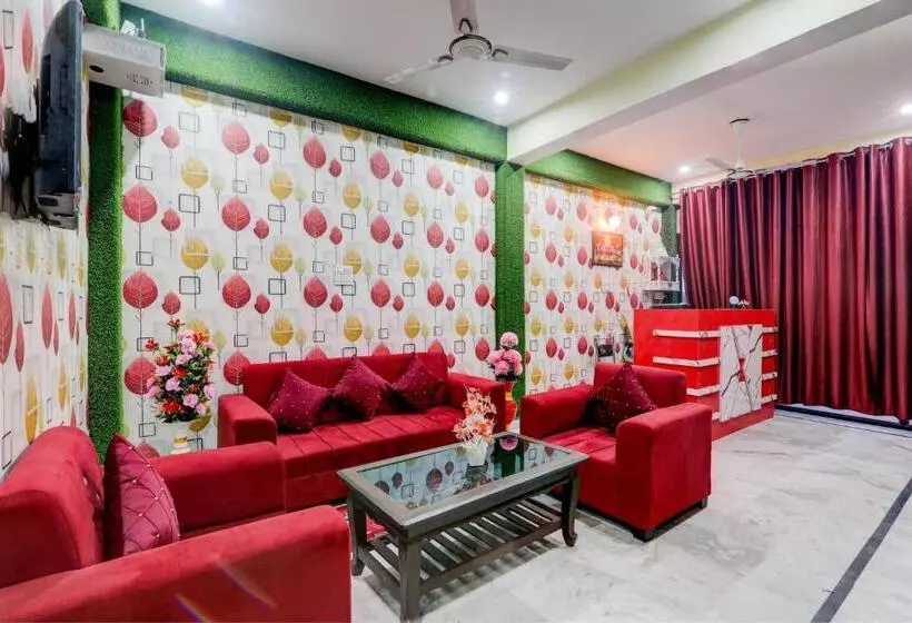 Oyo Prayag Hotel & Restaurent