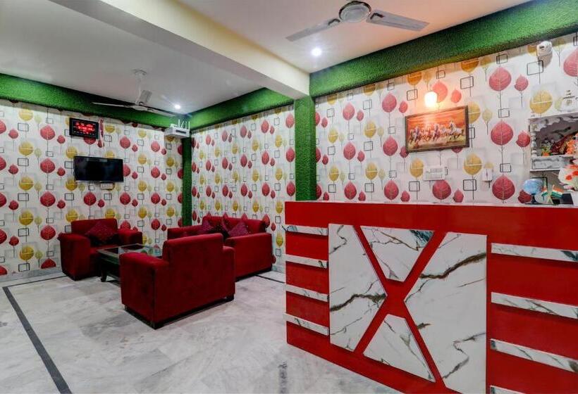 Oyo Prayag Hotel & Restaurent