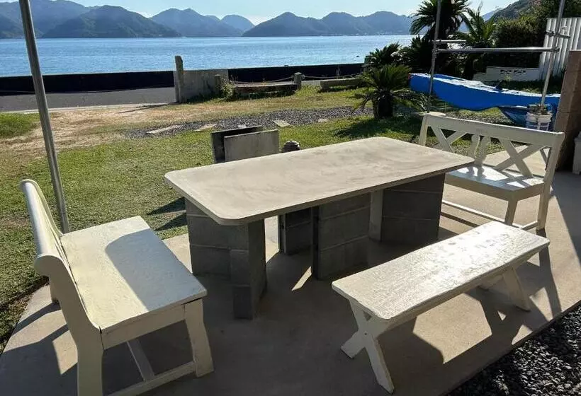 ペンション Beach Villa Tachibana