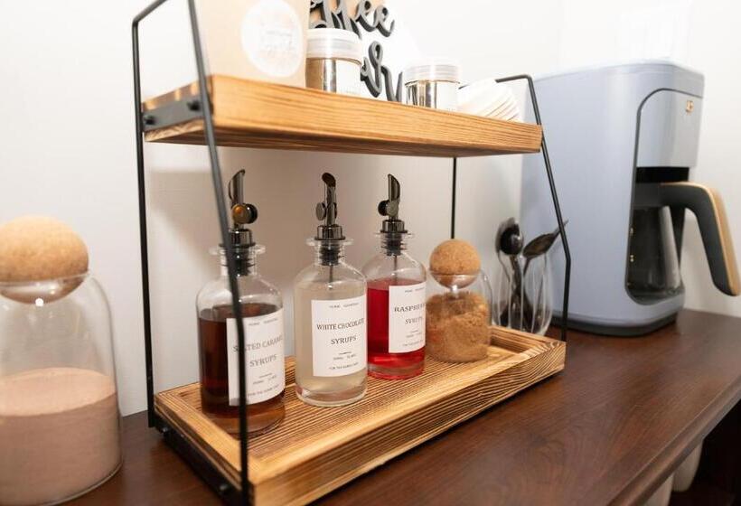 بنسيون Copperwood Cozy Cellar