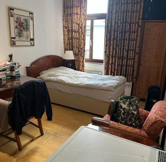 بنسيون Ezb Am Main