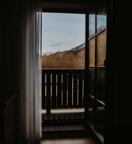 膳宿费 Hrochotský Mlyn