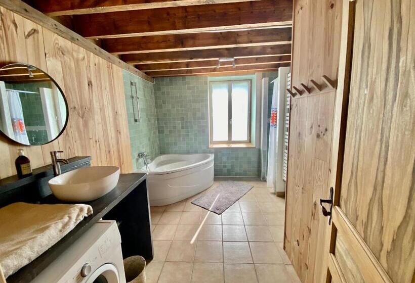 פנסיון Les Prés Grand Lodge