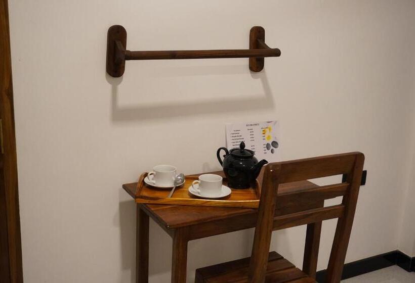 膳宿费 Nature World Safari Resort