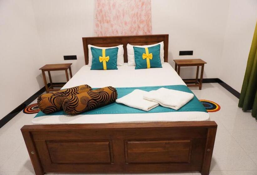 膳宿费 Nature World Safari Resort