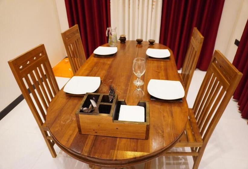 膳宿费 Nature World Safari Resort