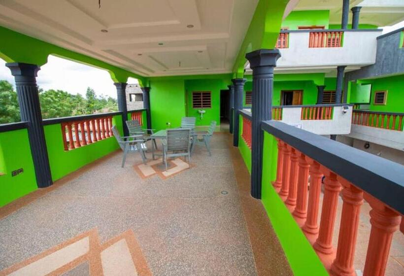 پانسیون Villa Phimelle