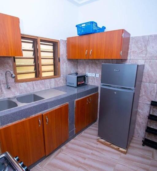 پانسیون Villa Phimelle