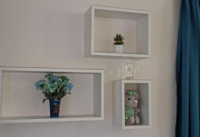 پانسیون White Orchid