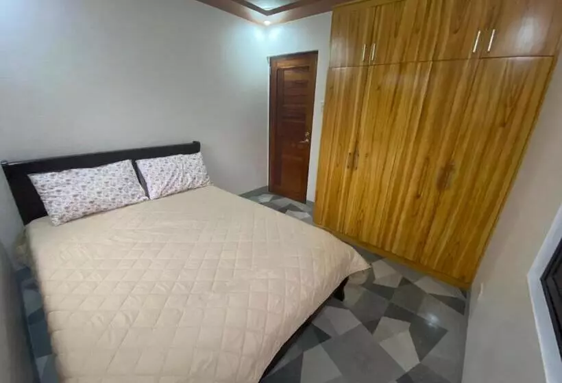 リゾートホテル Luxurious & Spacious Guesthouse