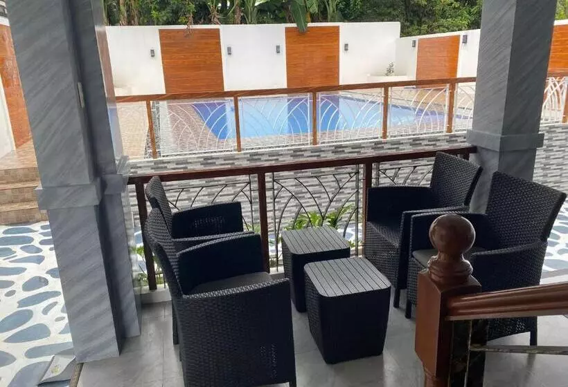 リゾートホテル Luxurious & Spacious Guesthouse