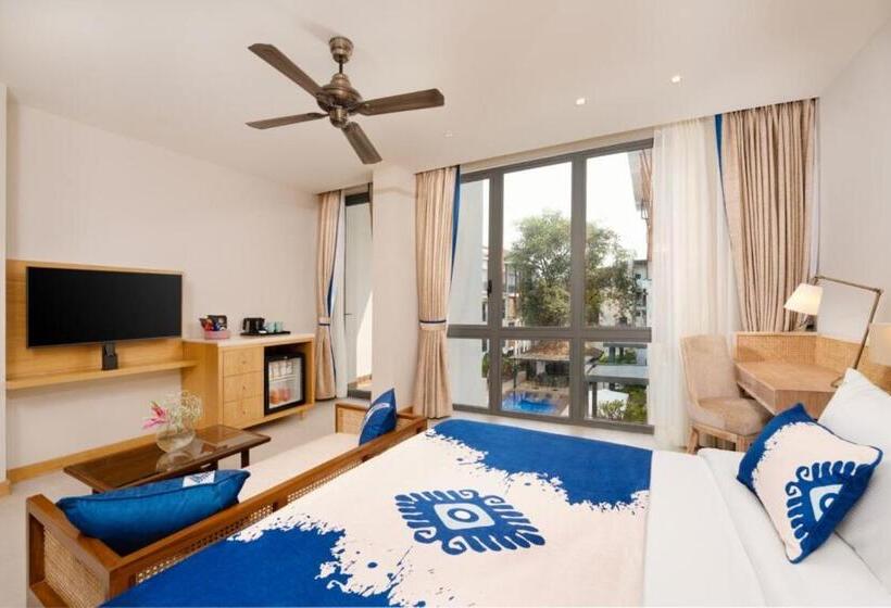 The Astor   All Suites Hotel Candolim Goa