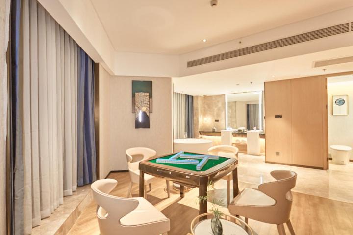 Vance International Hotel Linhai Duqiao