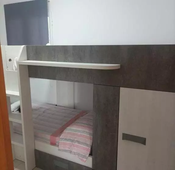 هاستل Cama House