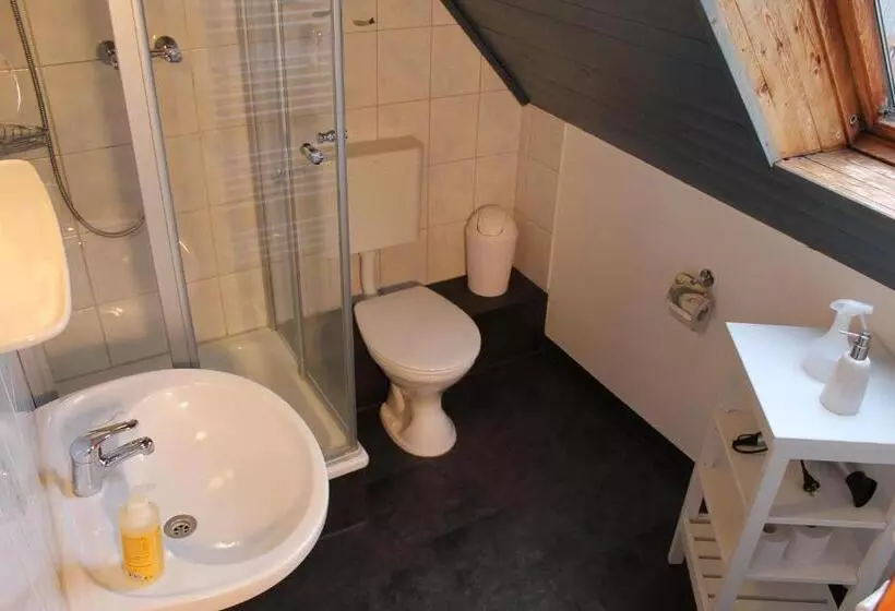 ユースホステル Das Abendrote Haus