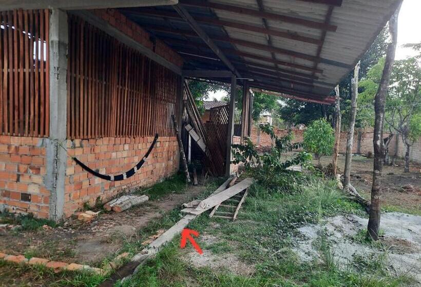 Schronisko Farol Shaw