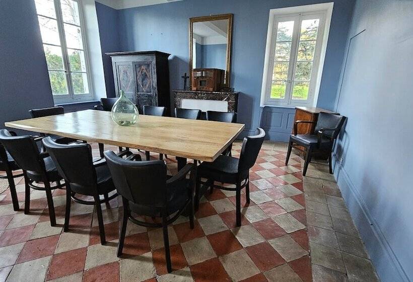 تختخواب و صبحانه L Horte