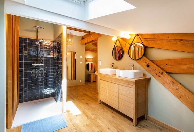 تختخواب و صبحانه L Horte