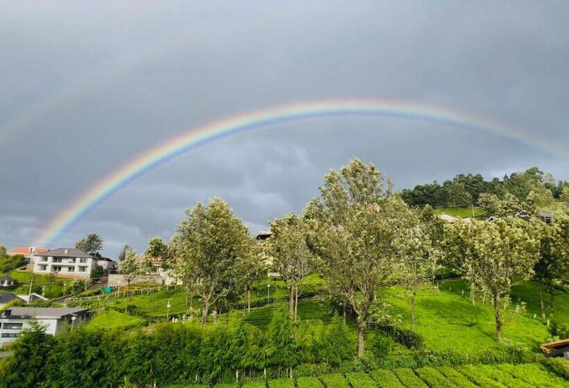 Bed and Breakfast Moonlight Chillers By Lexstays