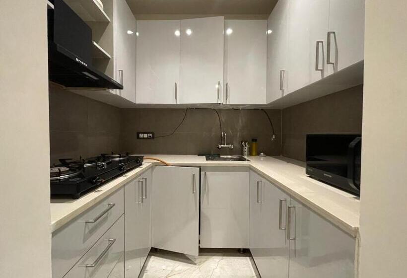 צימר Premium Suites In Malviya Nagar