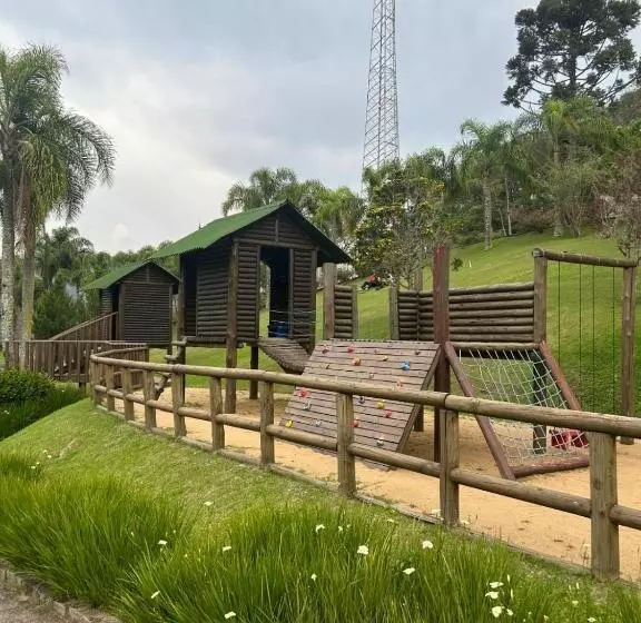 Capivari Ecoresort Residence