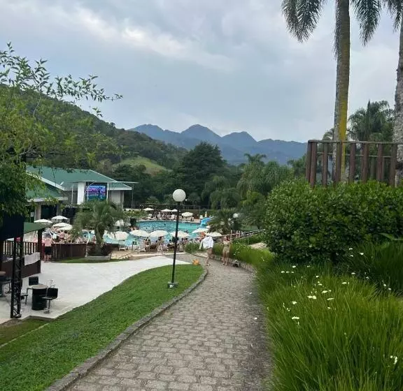 Capivari Ecoresort Residence