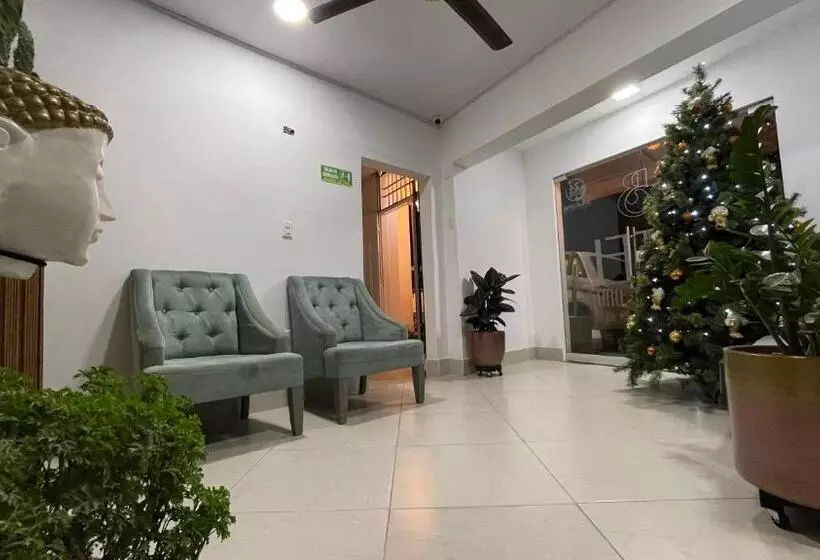 Hotelli Balcon De Oro Curumani