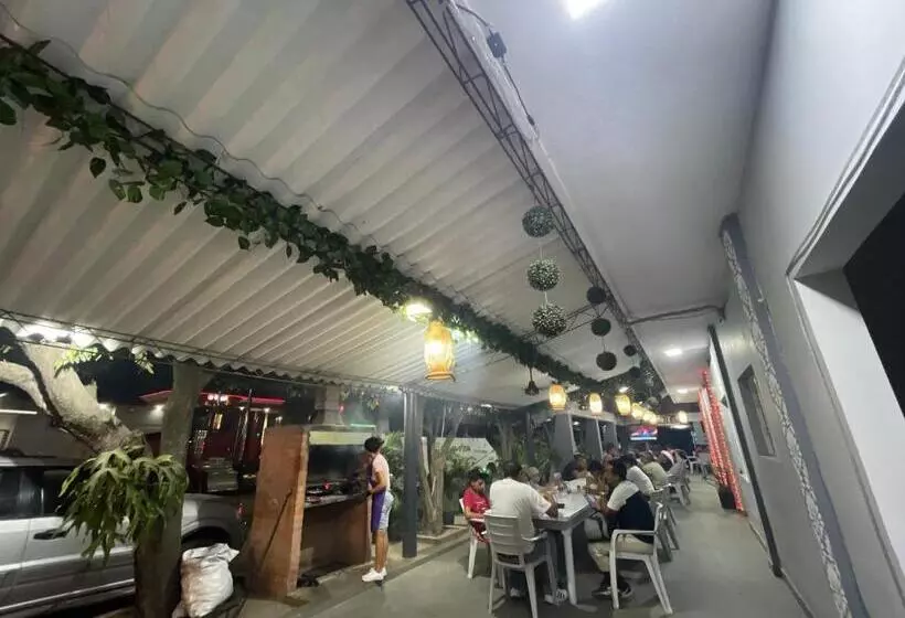 Hotelli Balcon De Oro Curumani