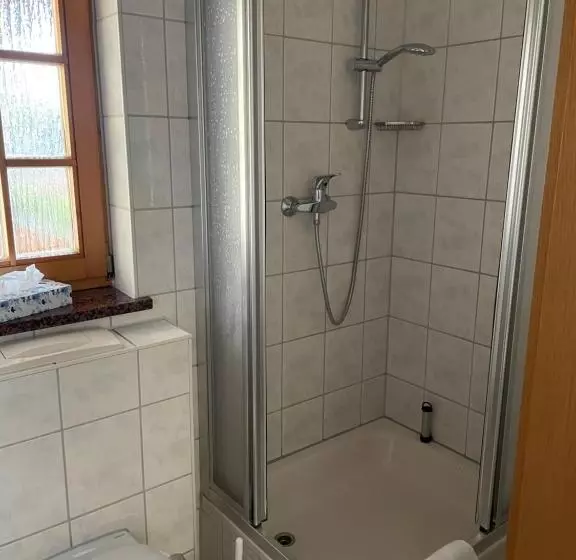 Hotelli Landgasthof   Braukeller   Fattigau